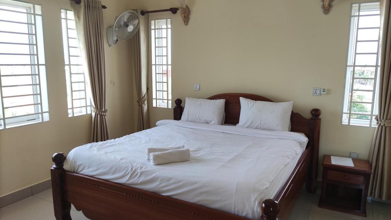 Monica Guesthouse Kampot Eksteriør bilde