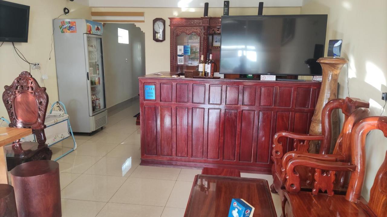 Monica Guesthouse Kampot Eksteriør bilde