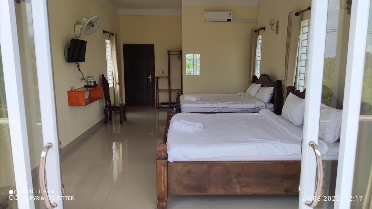 Monica Guesthouse Kampot Eksteriør bilde